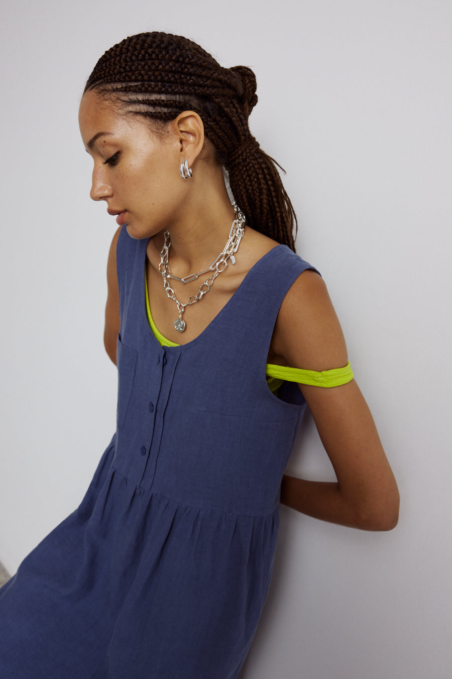 Eve Gravel - SS24 -Beachley Dress in Bleuet - Close-up 2