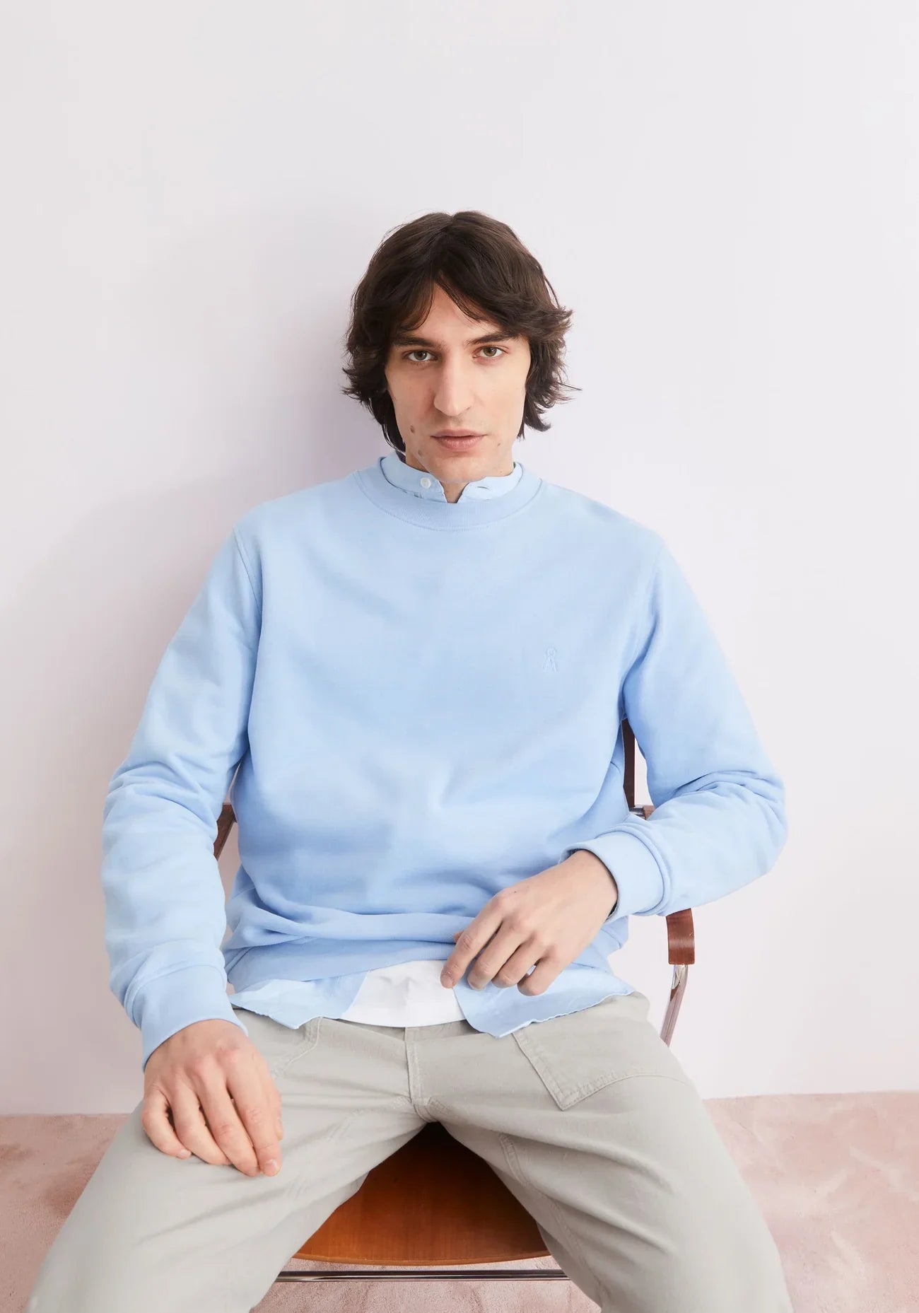 BAARO LOOP SWEATSHIRT in Wedgewood - ARMEDANGELS Canada blue sweatshirt organic cotton styled on model sitting front view