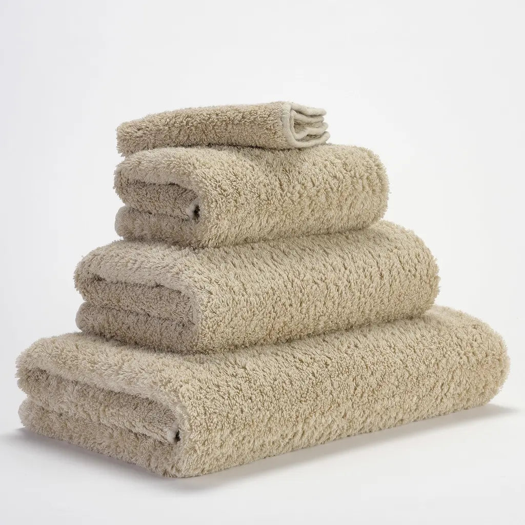 Super Pile Towel | Linen 770