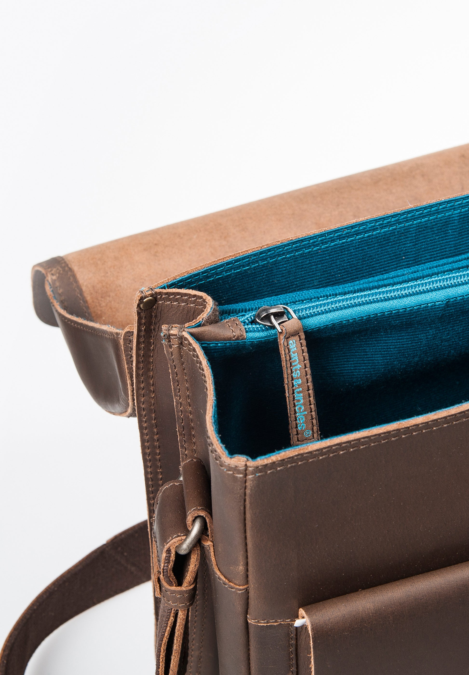 Aunts & Uncles - Finn Briefcase in Vintage Brown - details 7