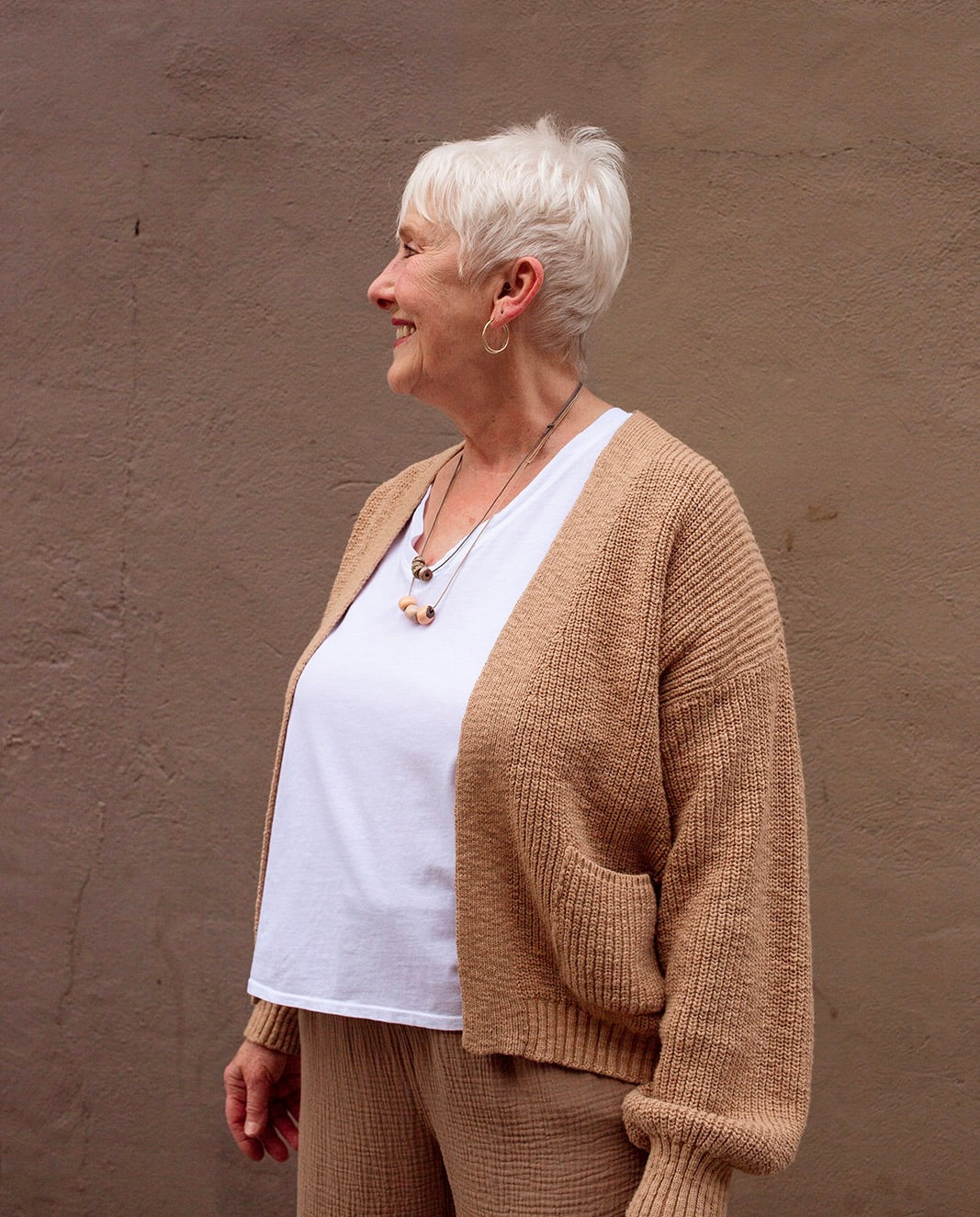Organic V-Neck Boxy Tee in Salt