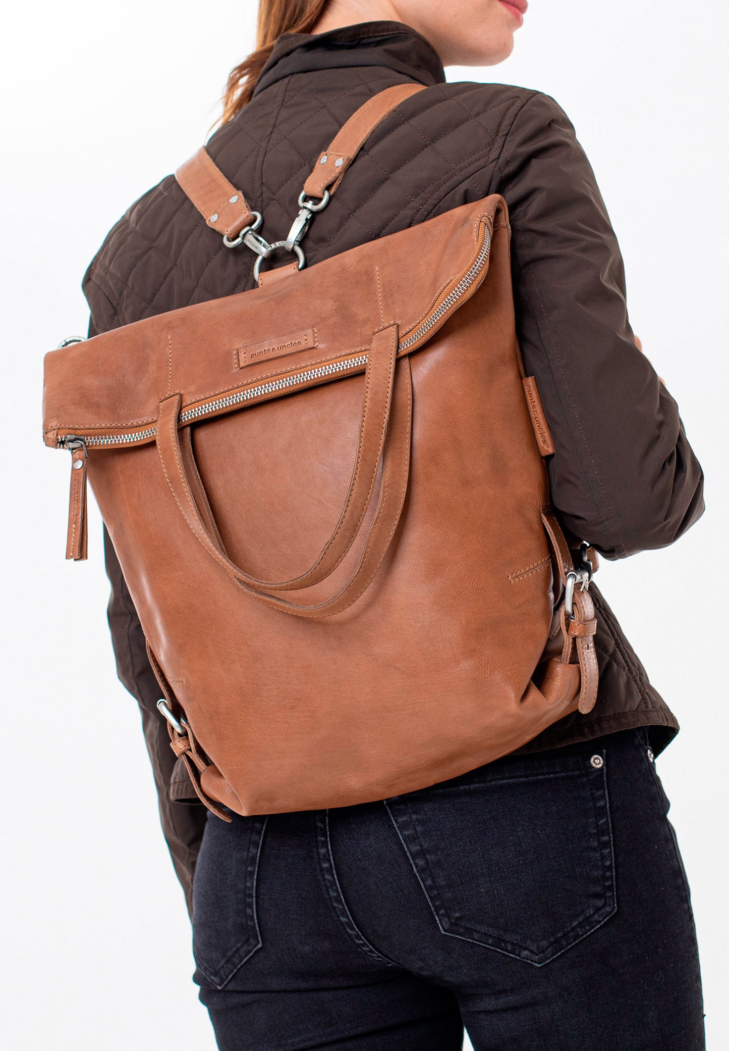 SS25 - Aunts & Uncles - Pomelo Handbag/Backpack in Cognac - on person 5