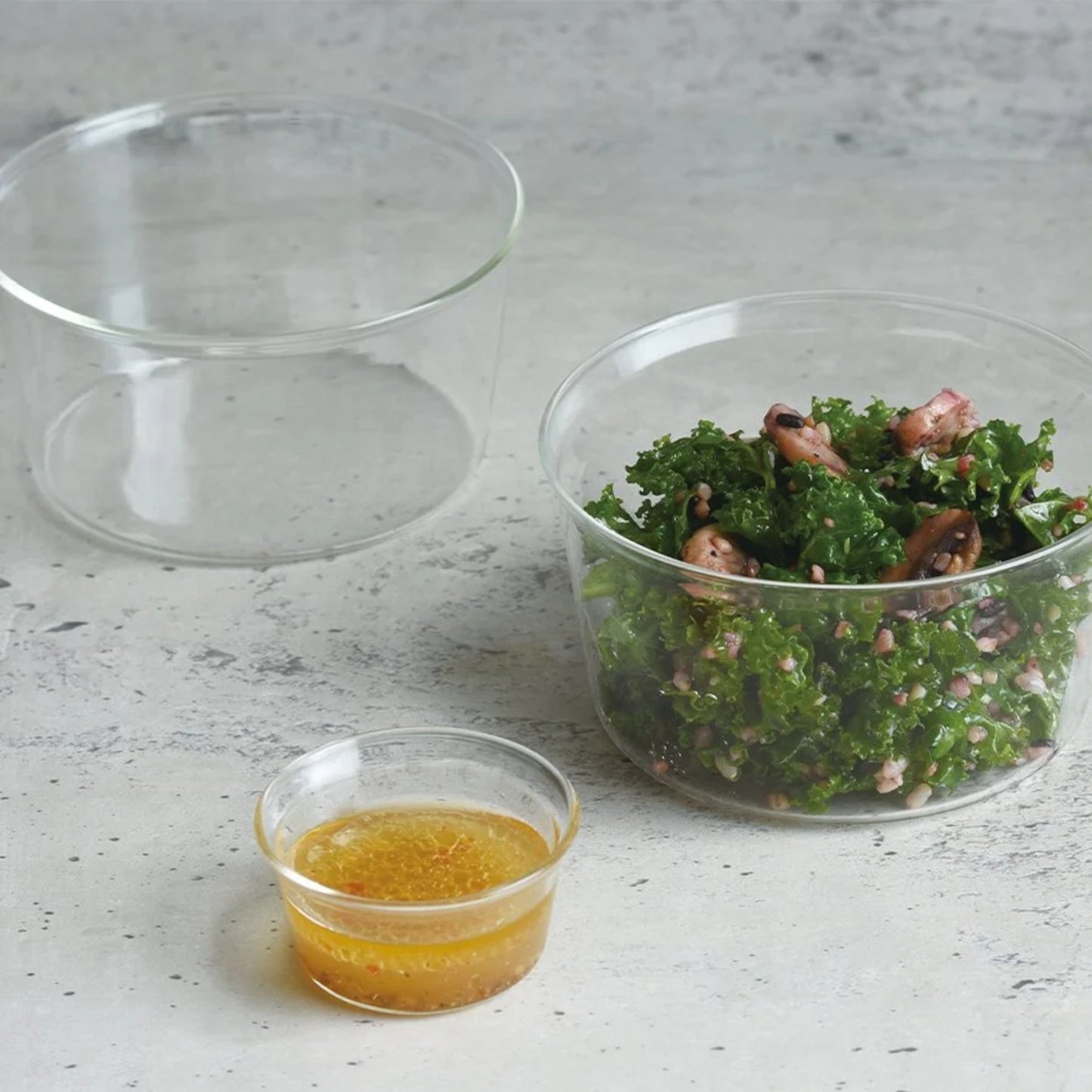 KINTO CAST Bowl, 90mm holding salad