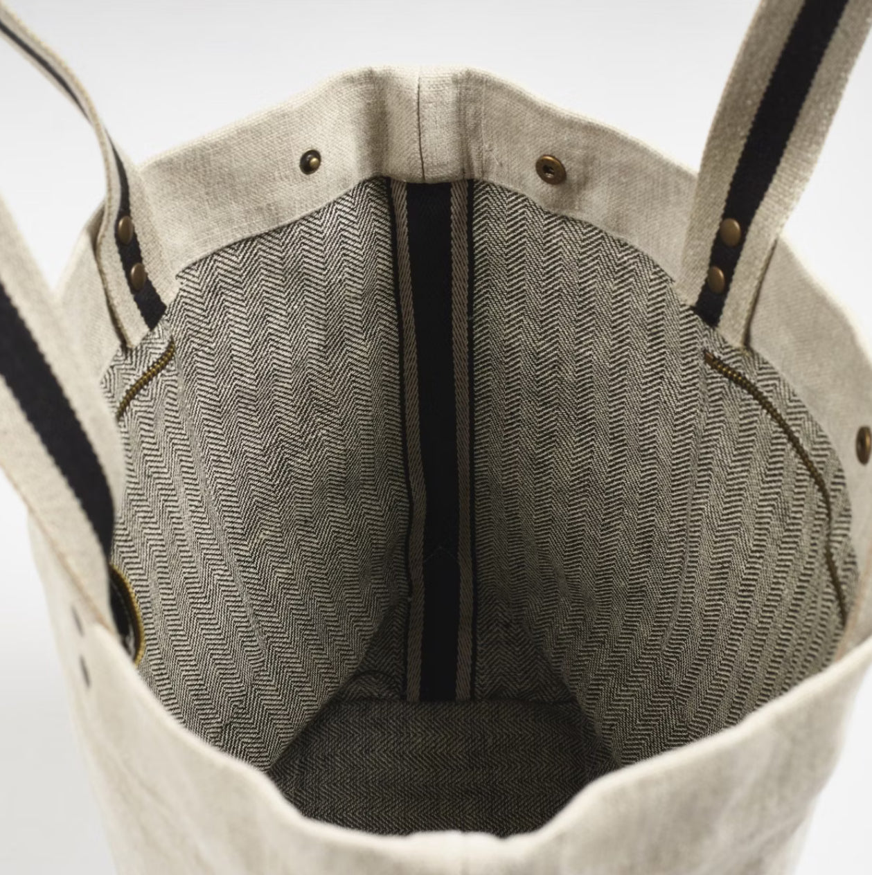 SS25 - Libeco - James Large Shoulder Sac | Flax - inside 4