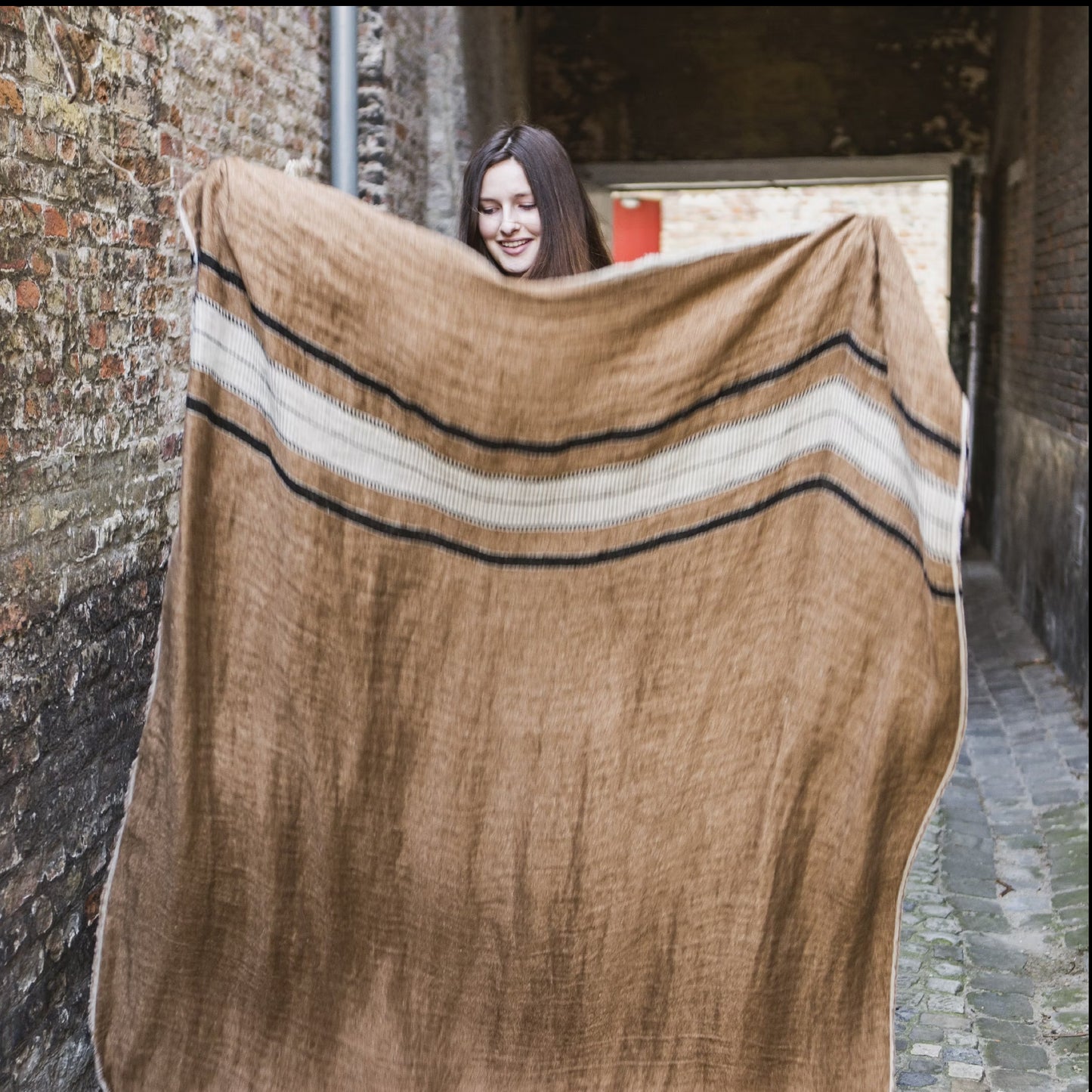 Libeco The Belgian Towel Fouta in Bruges Stripe Lifestyle