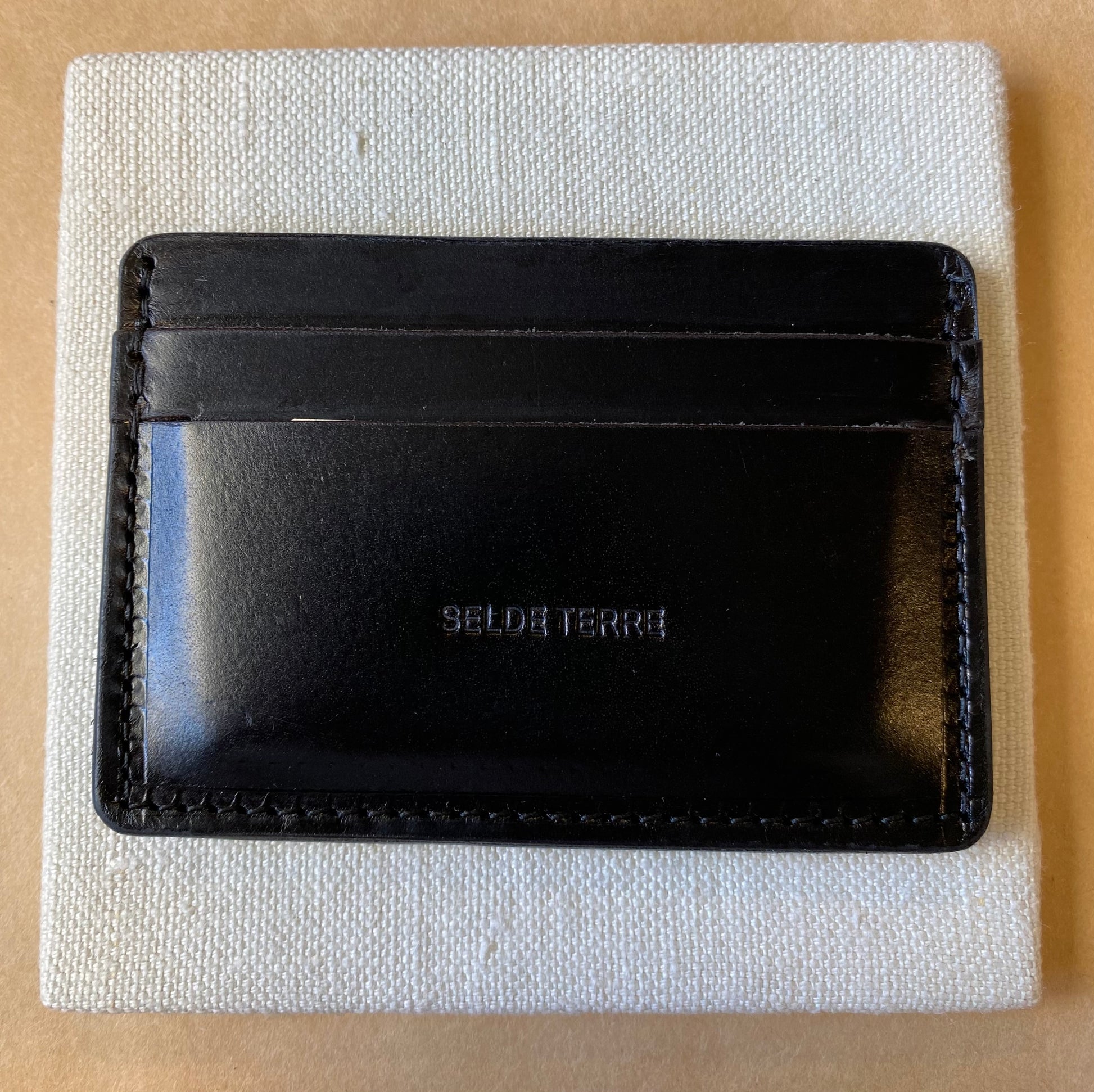 SS25 - Selde Terre - Cardholder | Black Leather - front 1