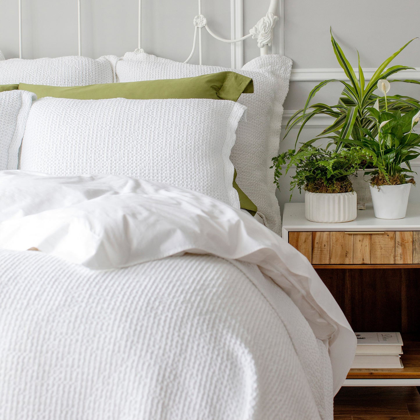 St Geneve Michelle Bedding Collection Lifestyle with Capri Colours