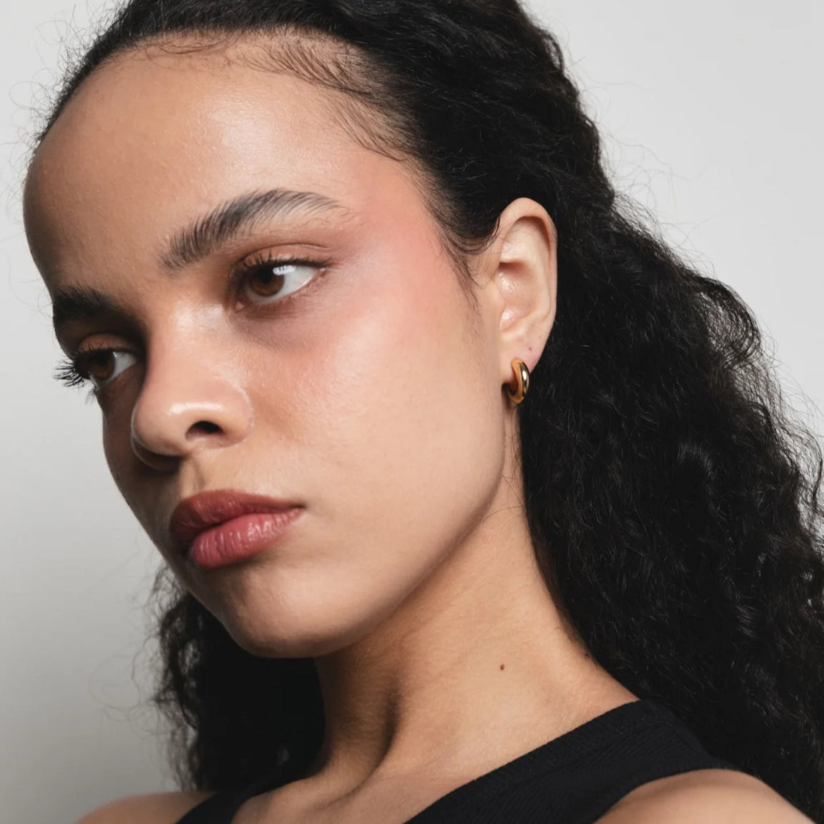 SS25 - Wolf Circus - Classic Hoops | Gold - on model 2