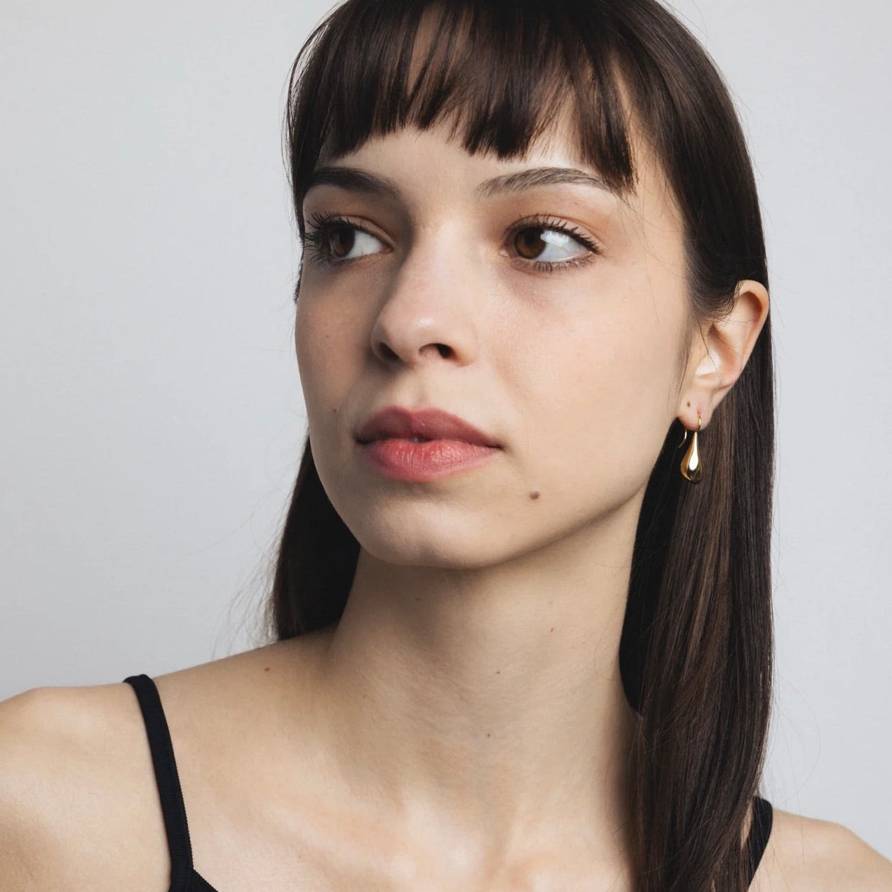 SS25 - Wolf Circus - Sage Earrings | Gold - on model 2
