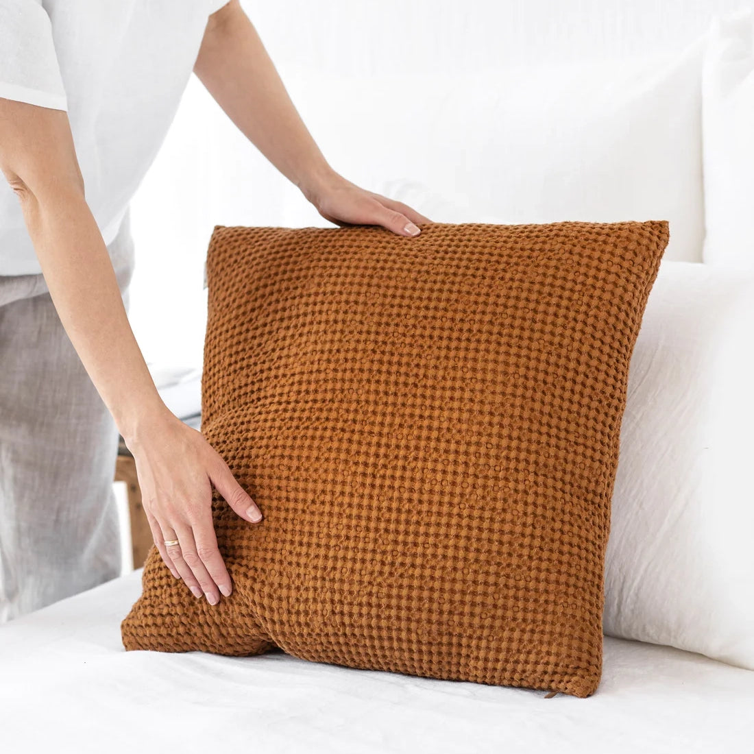 Waffle Pillow | Cinnamon | 20" x 20"