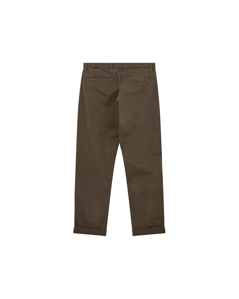 Flat lay of the MOS MOSH Gallery Canada Jones All-Day Pant in Grape Leaf, back view, on a white background.