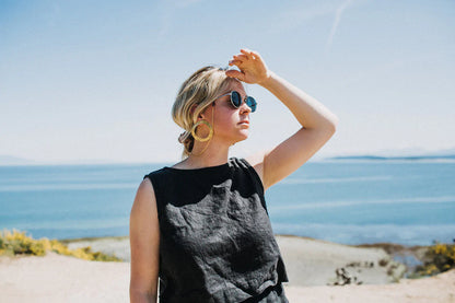 Lou Crop Tank in Black