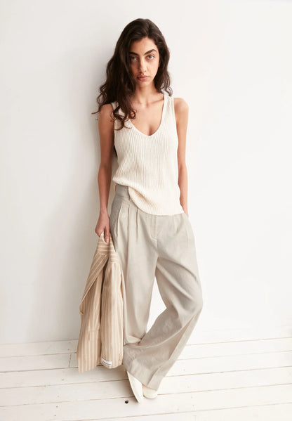 ARMEDANGELS Canada women's Linen Blend Knit Top in Undyed natural full shot with matching pants and jacket on model in Kelowna