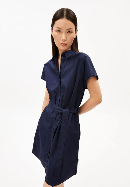 ARMEDANGELS LARISAANA Poplin Mini Dress in Tinted Navy, front studio shot, organic cotton in Kelowna