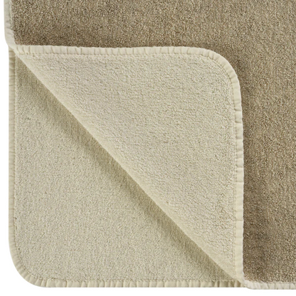 Closeup of Abyss & Habidecor Lino Two-tone towel in Ecru