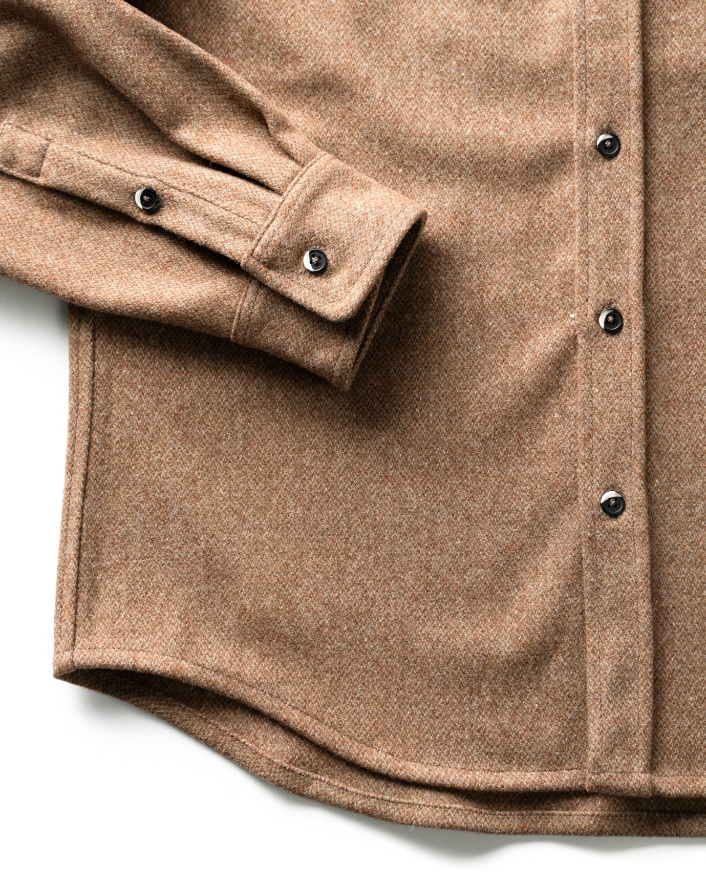 Anián - FW24 - Men's Modern Melton Wool in Oyster - sleeve close-up 9