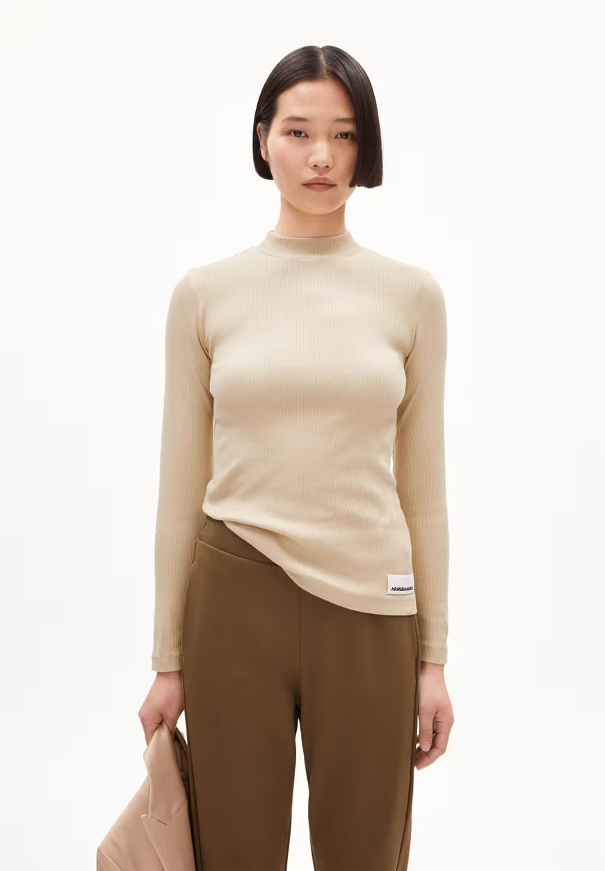 Armedangels - FW24 - Fatimaara Top in Gravel -front 2