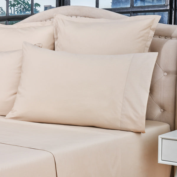 Cuddle Down Percale Deluxe Bedding in Oat