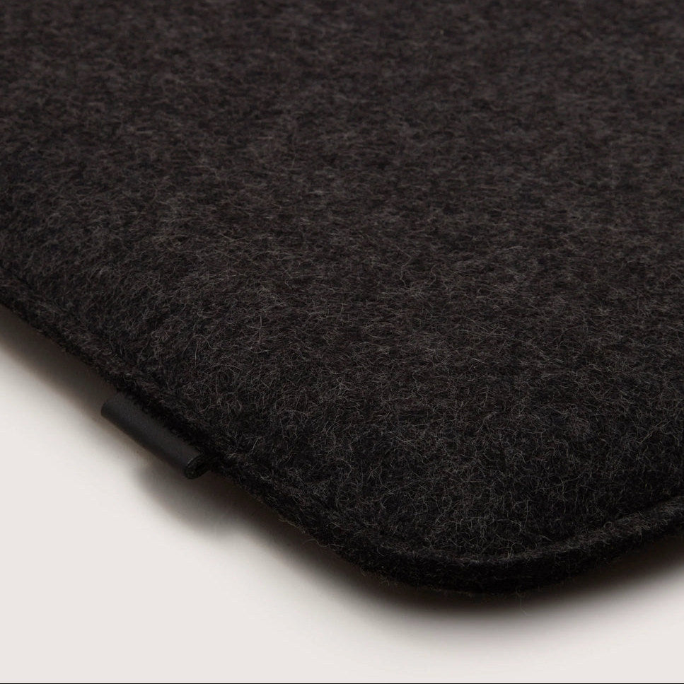 Merino Square Seat Pad | Charcoal