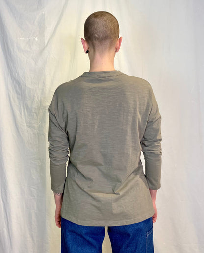 It Is Well L.A Henley T-Shirt in Olive