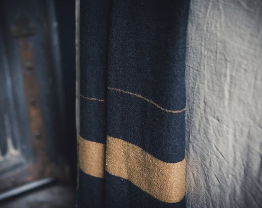 Linen/Wool Throw | Oscar