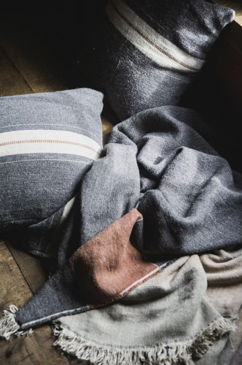 Linen/Wool Throw | Luc