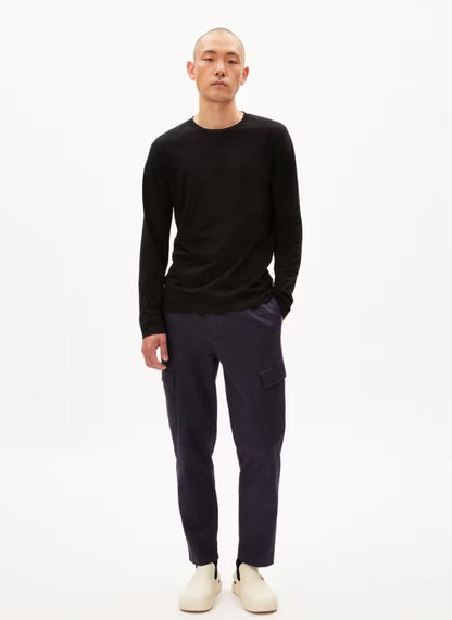 JAAMES LongSleeve T-Shirt in Black