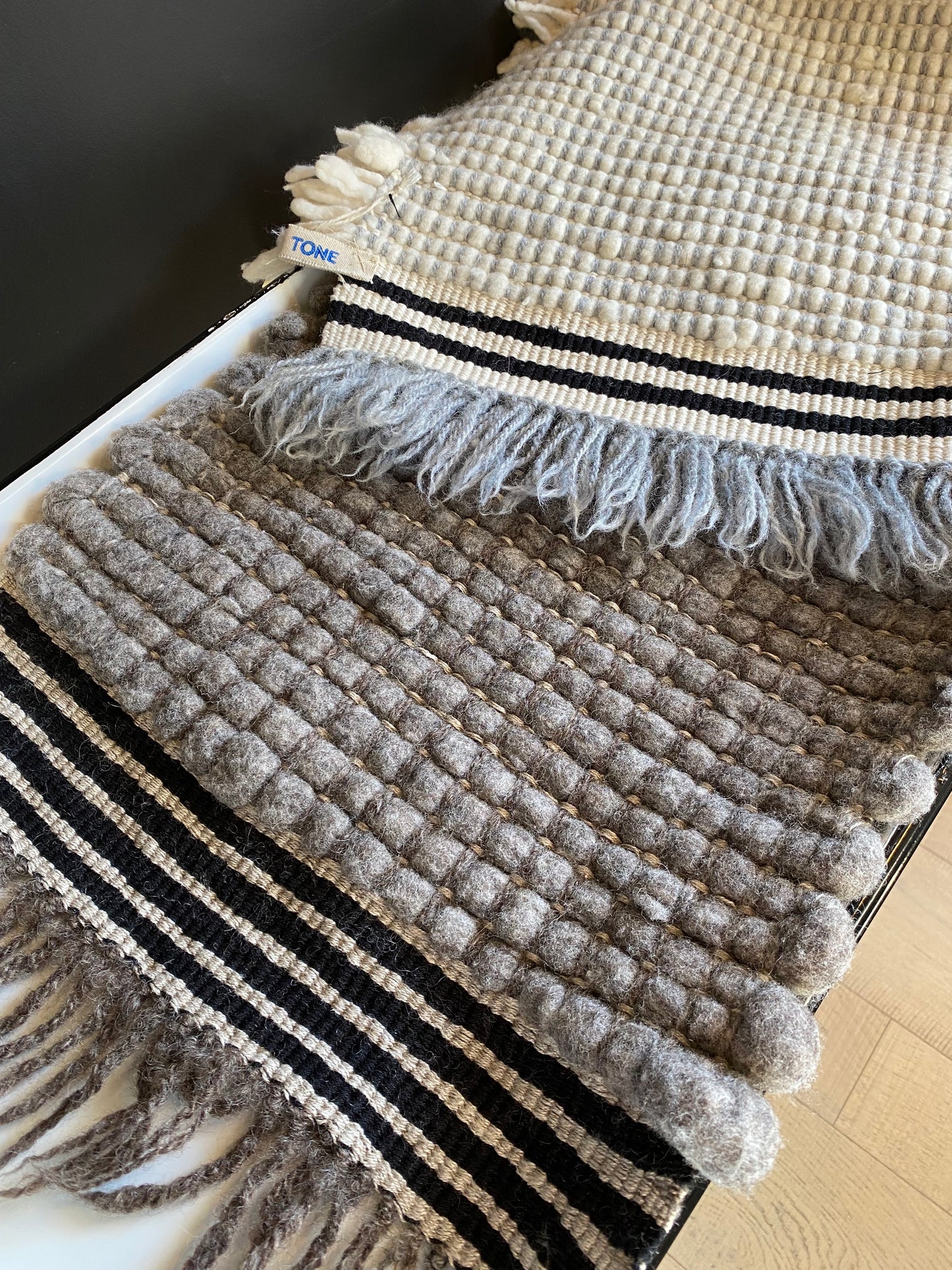 Le Petit Tapis | Handwoven Small Wool Mat | Puff Grey