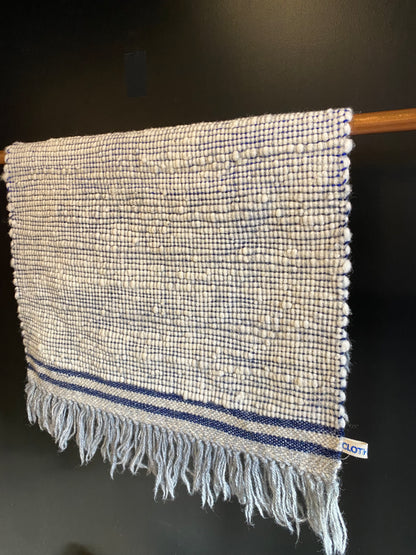 Le Petit Tapis | Handwoven Small Wool Mat | Puff Indigo