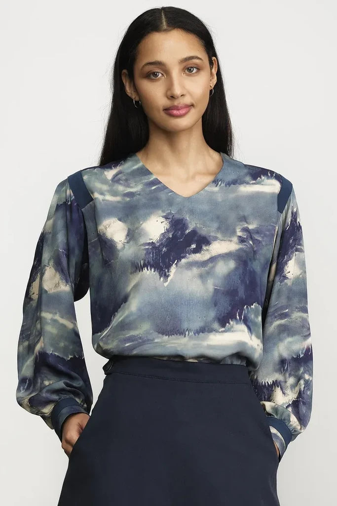 Willow Blouse in Cloud Print - Jennifer Glasgow Design