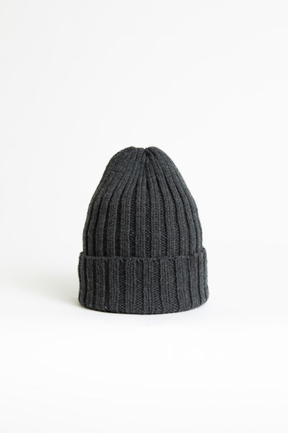Dinadi Merino Thick Rib Hat in Charcoal Grey
