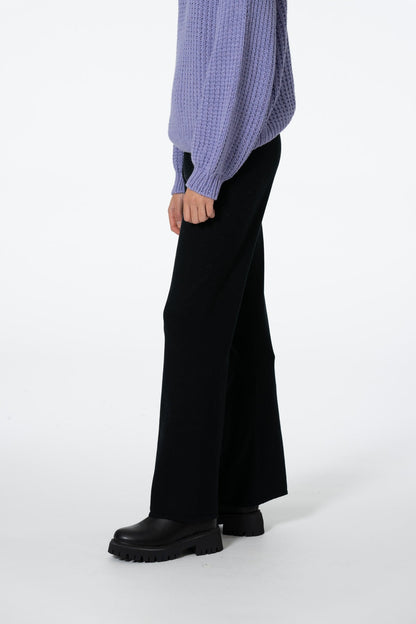 Dinadi Merino Pants in Black Fall 23/24