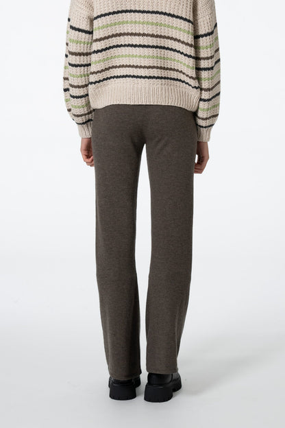 Dinadi Merino Pants in Mulch Brown Fall 23/24 