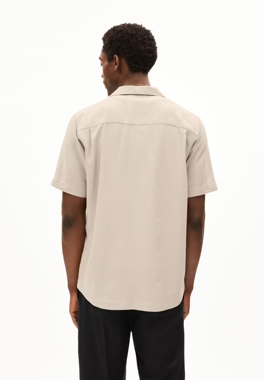 SS25 - ARMEDANGELS - Lovaar Lino Shirt in Sand Stone - back 5 