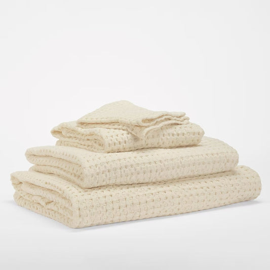 SS25 - Abyss & Habidecor - Pousada Waffle Towel | Ecru 101 - display 1 