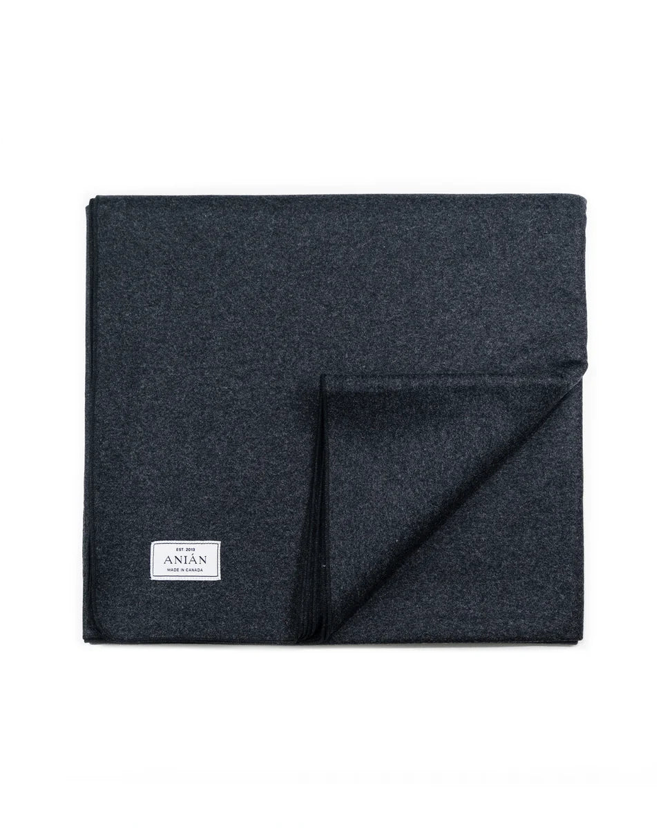 SS25 - Anián - The Melton Wool Blanket in Charcoal - front 1 