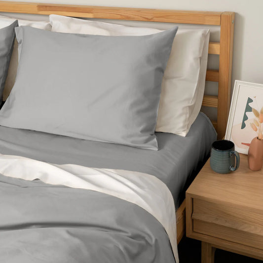 SS25 - Homebird - Sateen Flat Sheet | Stone | King - on bed 1 