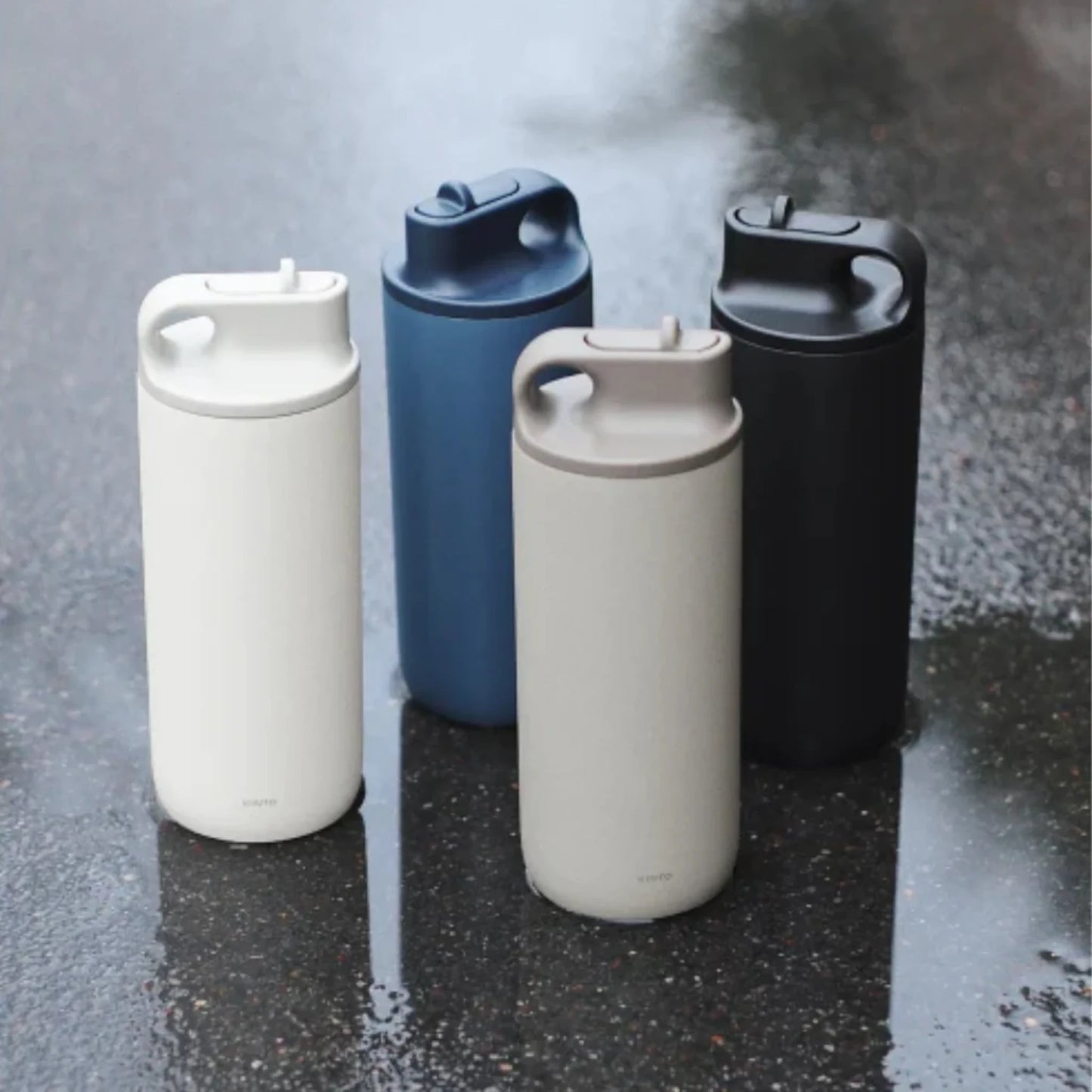 KINTO ACTIVE Tumblers colour collection on ground