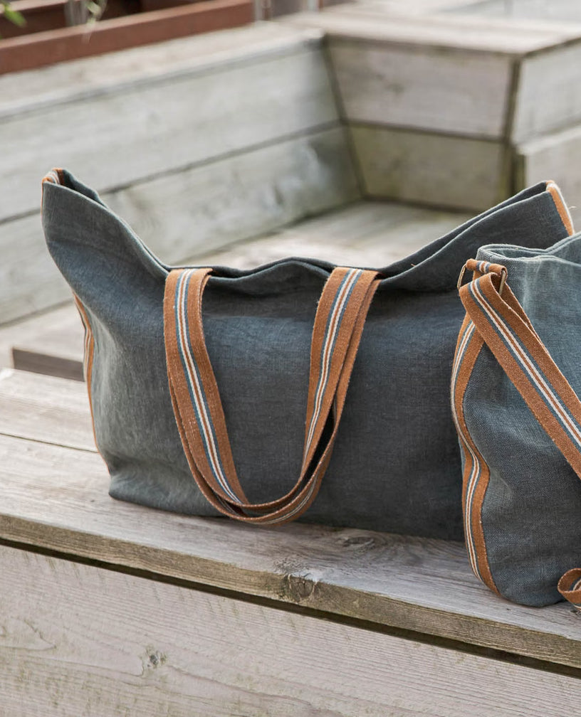 SS25 - Libeco - Atlas Large Shoulder Sac | River - lifestyle 2 