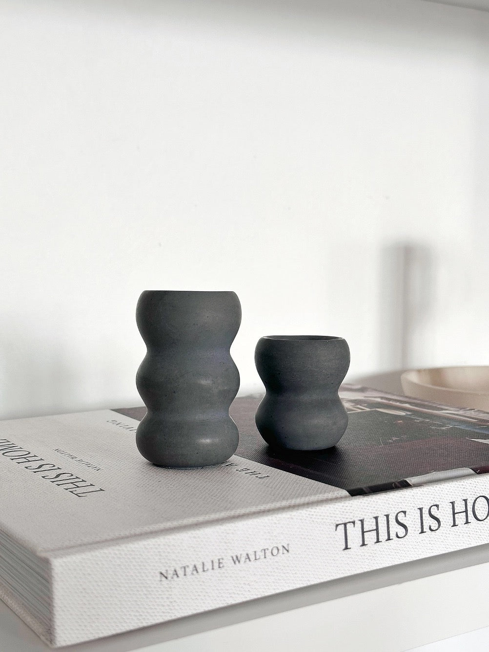 SS25 - Planet Y - Wavy Candle Holder | Set of 2 | Charcoal