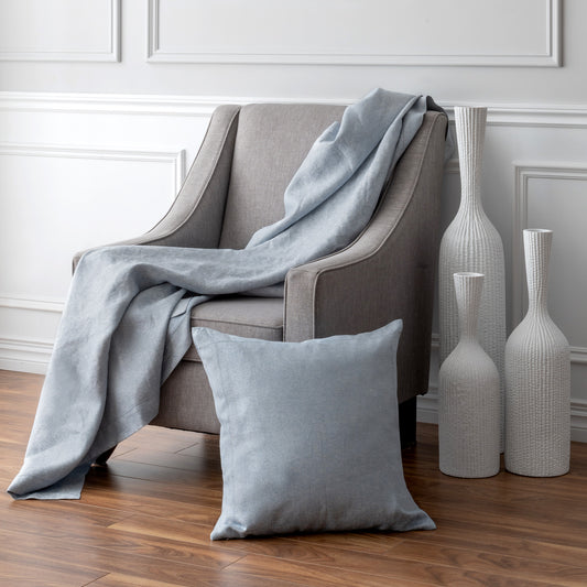 S Geneve Forte Cushion in Ice