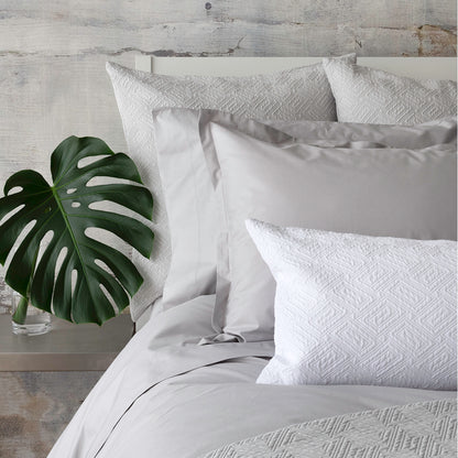 St Geneve Hotel Roma Pillows