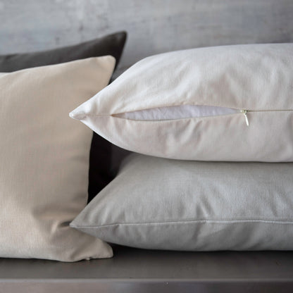 St Genève | Nova Cushion