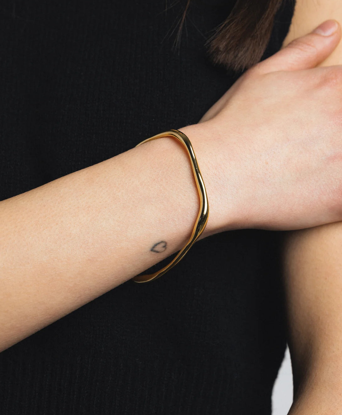 SS25 - Wolf Circus - Blake Bracelet | Gold - on model 2 