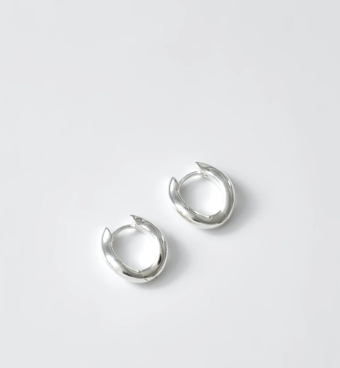 SS25 - Wolf Circus - Small Rowan Hoops | Silver - on display 1 