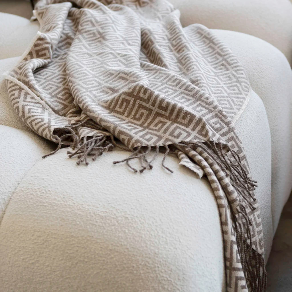 St Geneve Bruno Baby Alpaca Throw Blanket in Almond