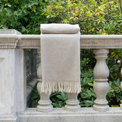 St Genève | Freya | Throw