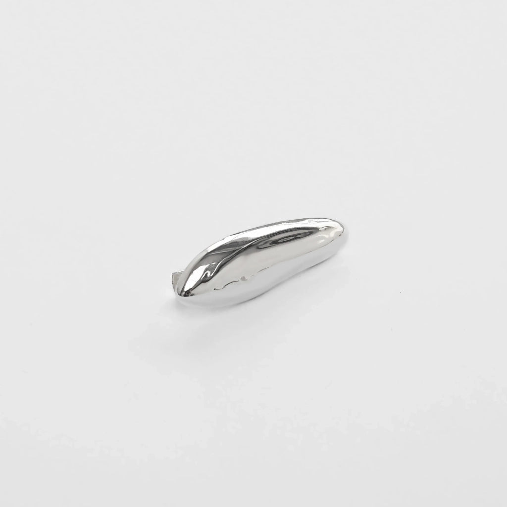 Wolf Circus bean hair clip in silver