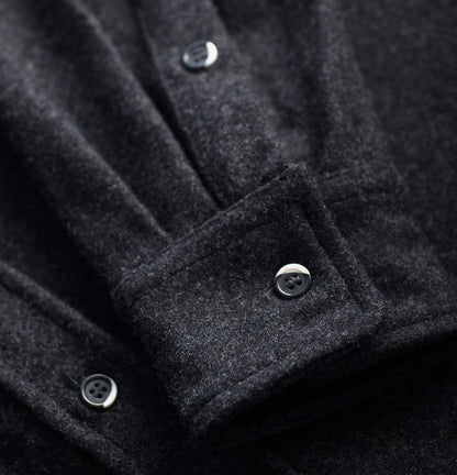 Anián Men Modern Melton Wool in Charcoal