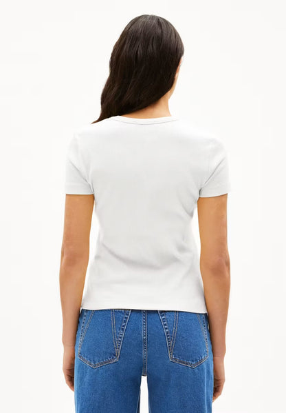 ARMEDANGELS Canada white short sleeve ribbed t-shirtshown from the back paired with blue denim jeans in Kelwona